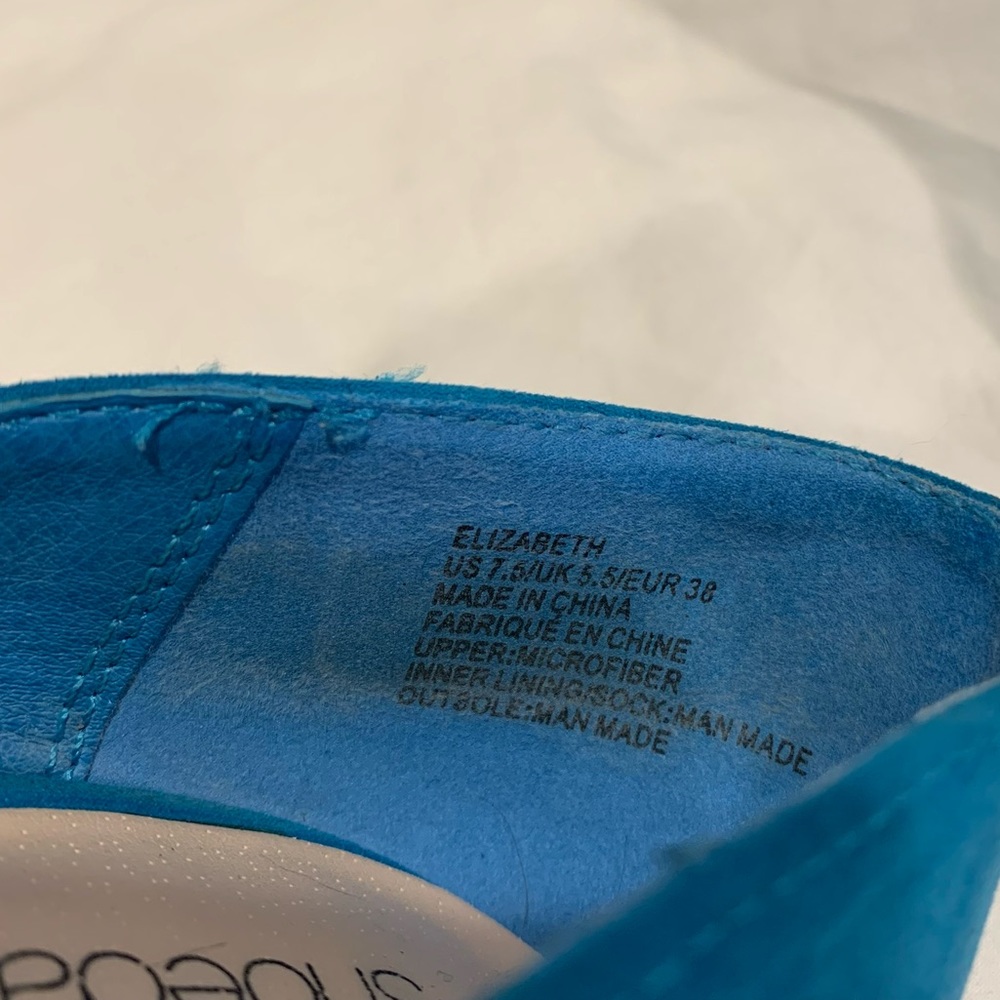 Shoedazzle gorgeous blue heels - Picture 5 of 7